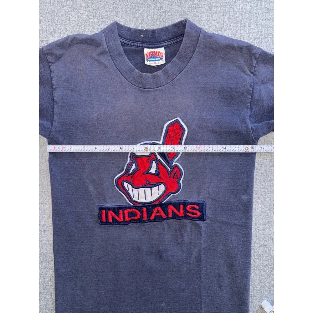 Vintage 90s Nutmeg Cleveland Indians‎ T Shirt Chief Wahoo Embroidered Navy M USA